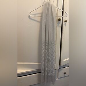 Lightweight Fringe Scarf